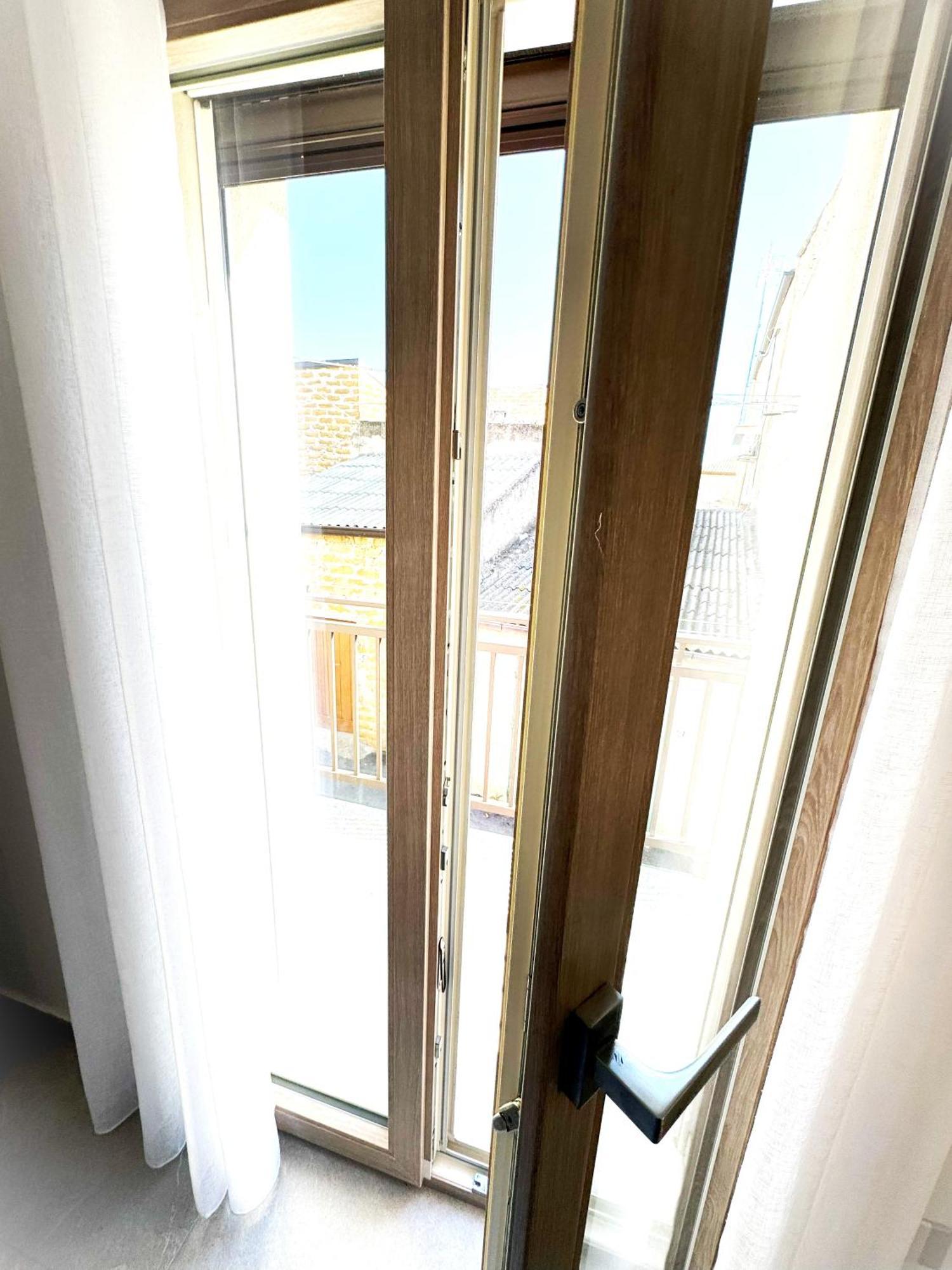 Hotel Ophelia - Luxury House Ioppolo Giancaxio Esterno foto